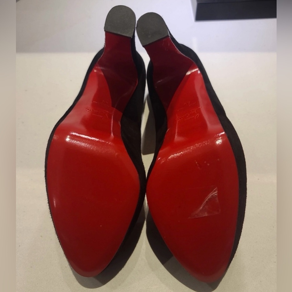 Christian Louboutin Black Pointed Pumps with Signature Red Soles